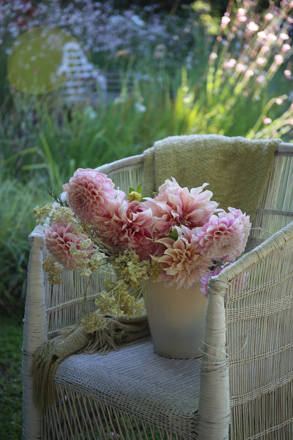 Dahlia Pick and Arrange Workshop